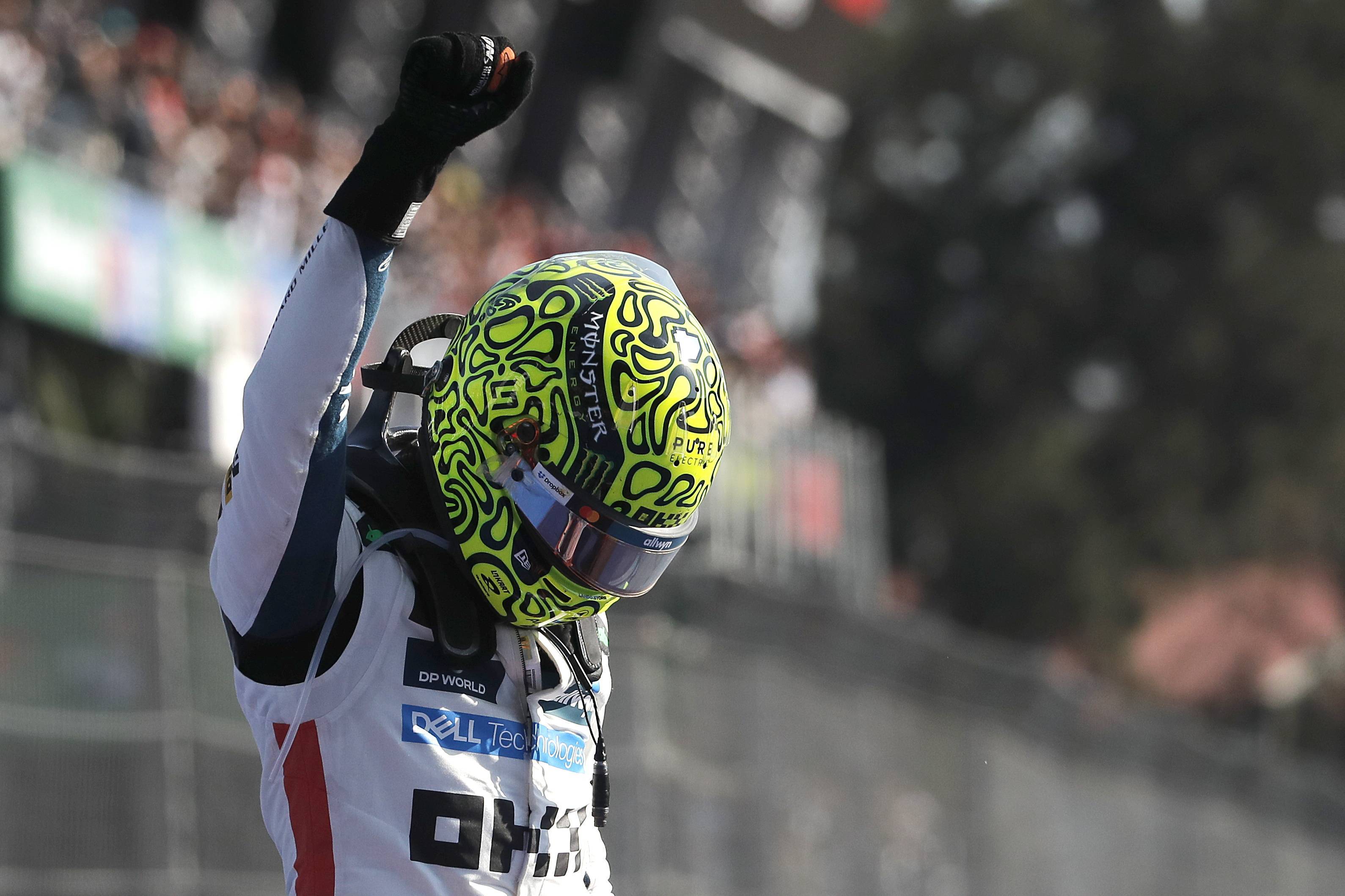 红牛车队碾压哈斯车队，诺里斯惊艳四座