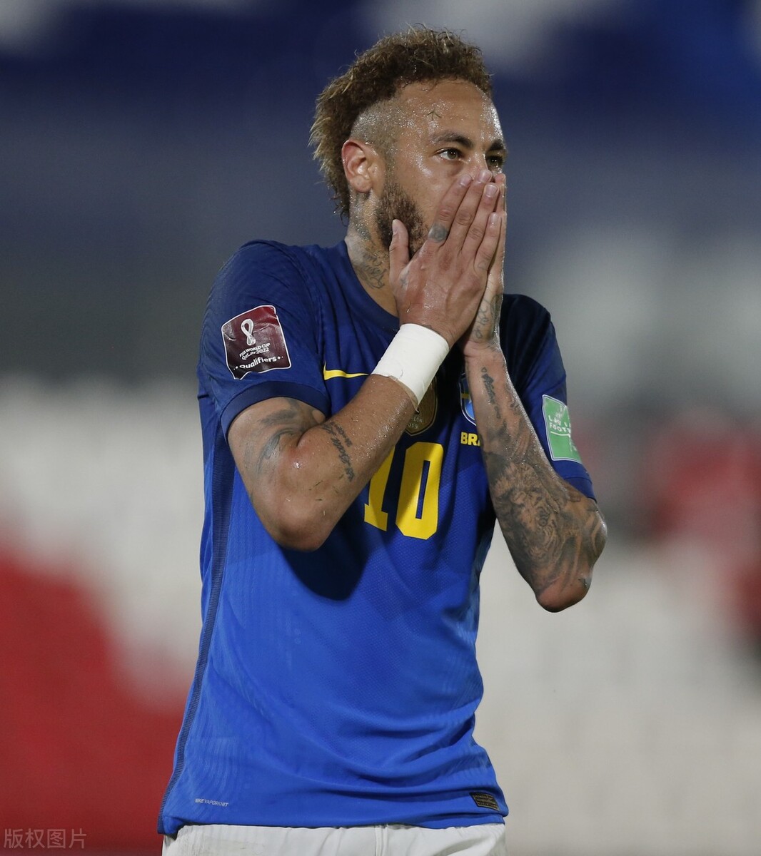 巴西险胜阿根廷，内马尔刷新纪录