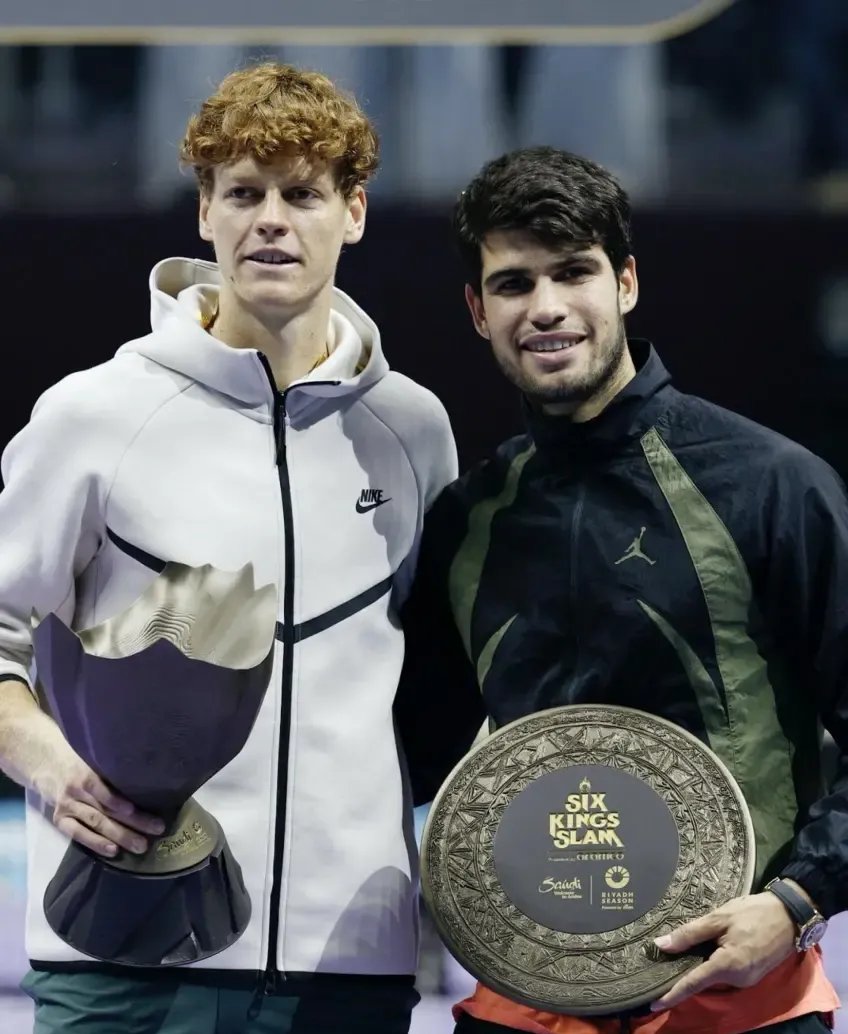 ATP总决赛横扫拉沃尔杯，辛纳扛起全队