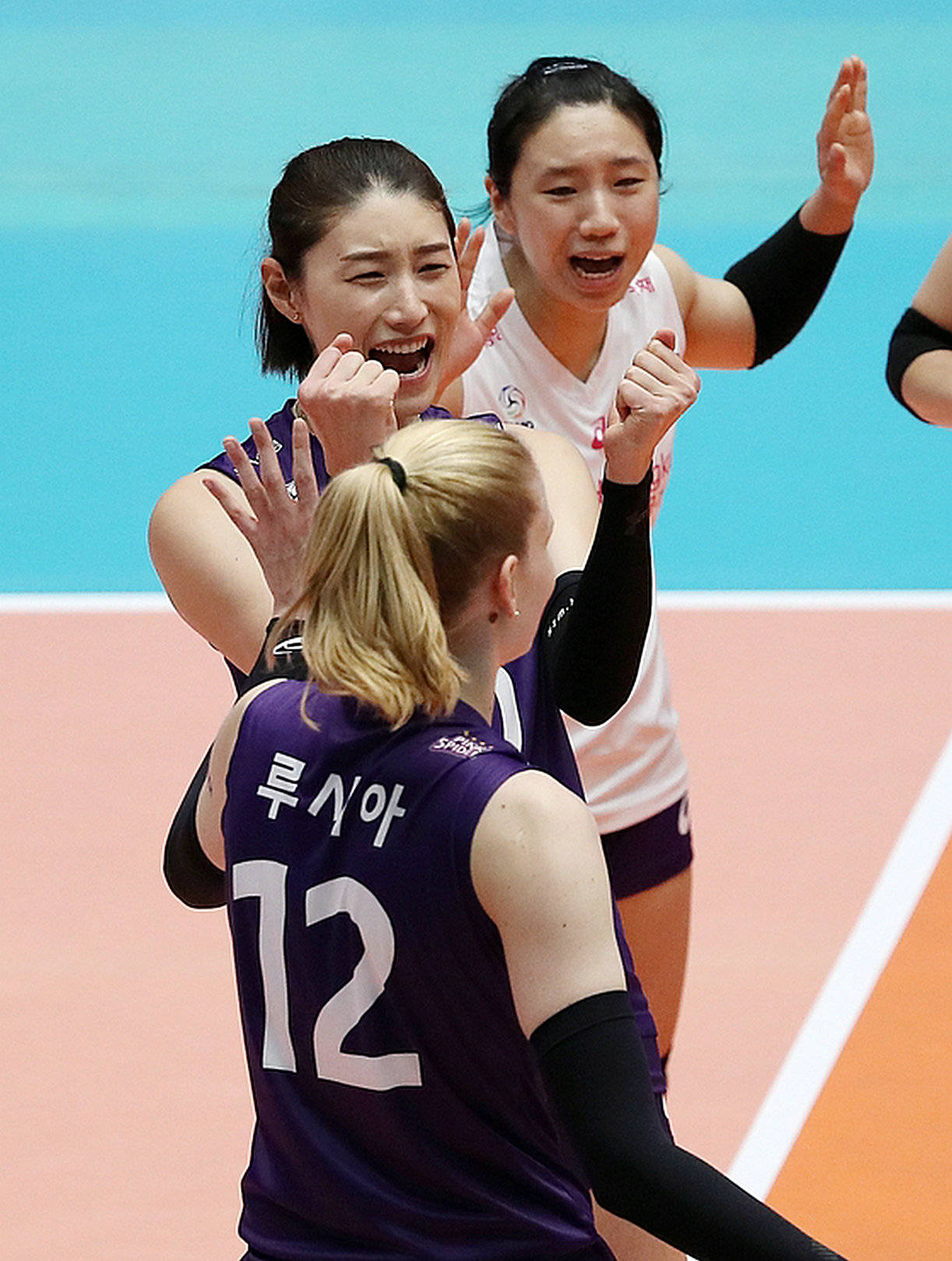 韩国队轻取法国队，辛杜统治全场