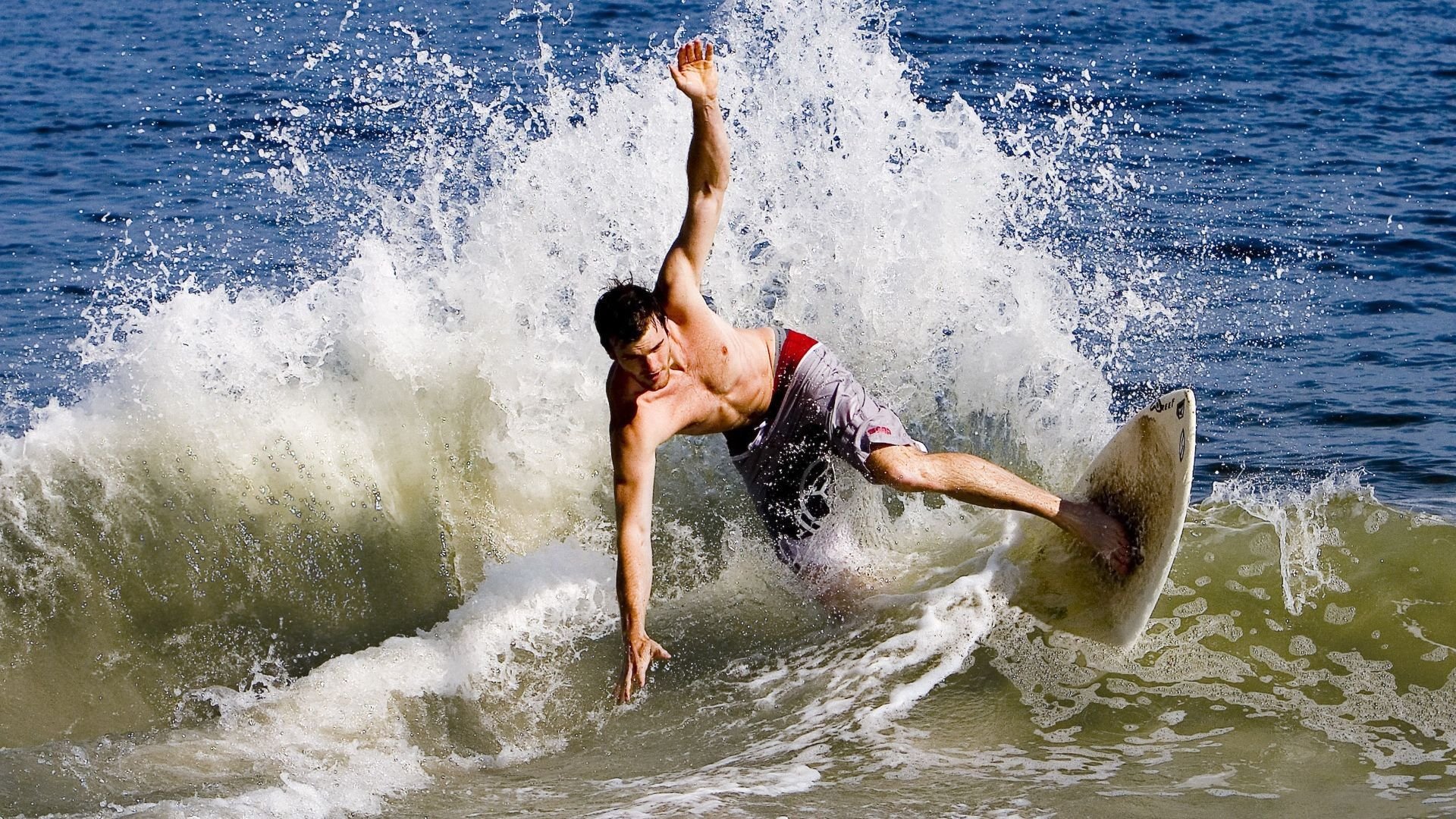 哈登教学局，当深圳防线在教科书级表演前化为齑粉