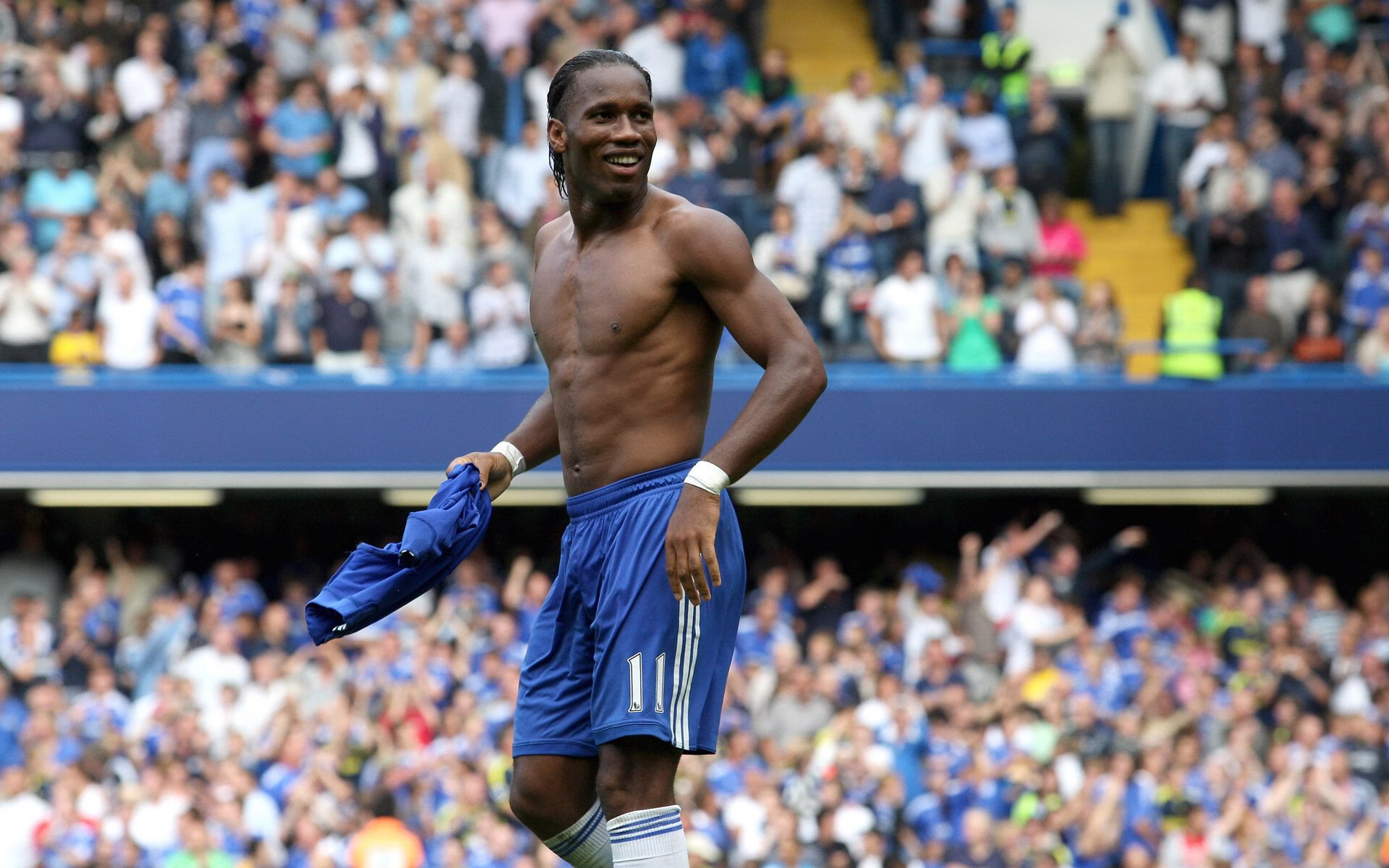 从厄瓜多尔一波带走到孙兴慜关键先生,足球场上的瞬间决定力